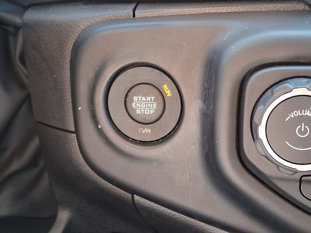 Used 2022 Jeep Wrangler Unlimited Sport AWD/4WD image 22
