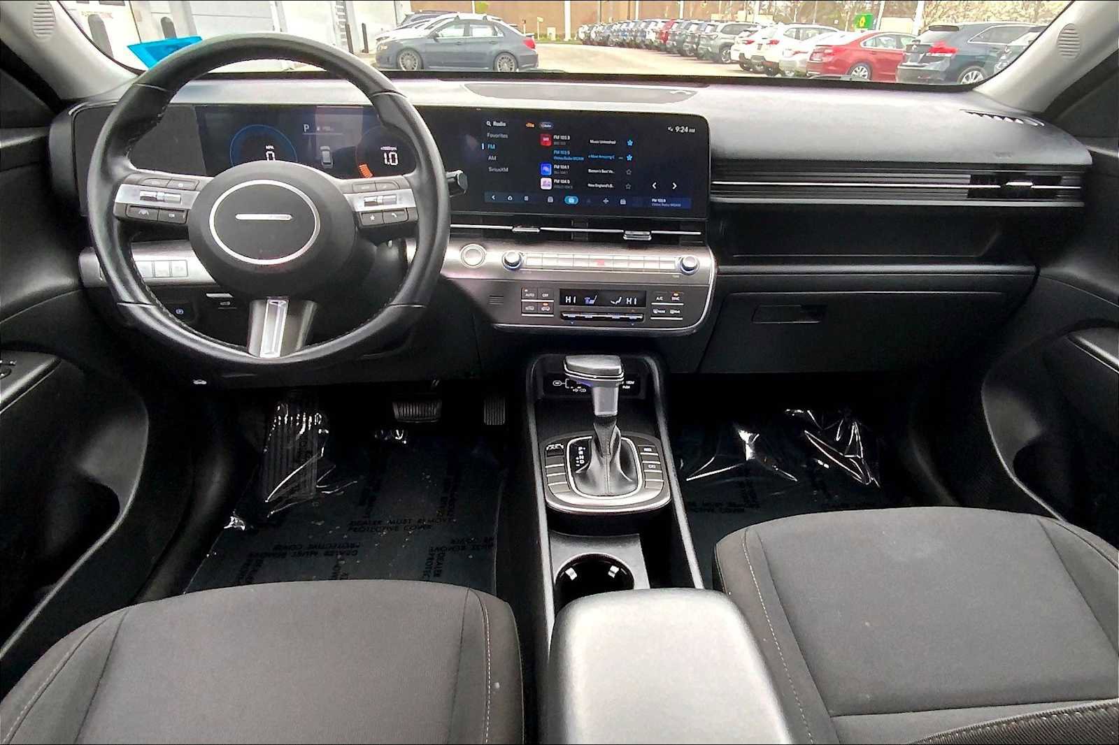Used 2024 Hyundai Kona SEL FWD image 14