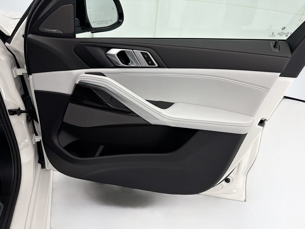 New 2027 BMW X6 xDrive40i AWD/4WD image 24