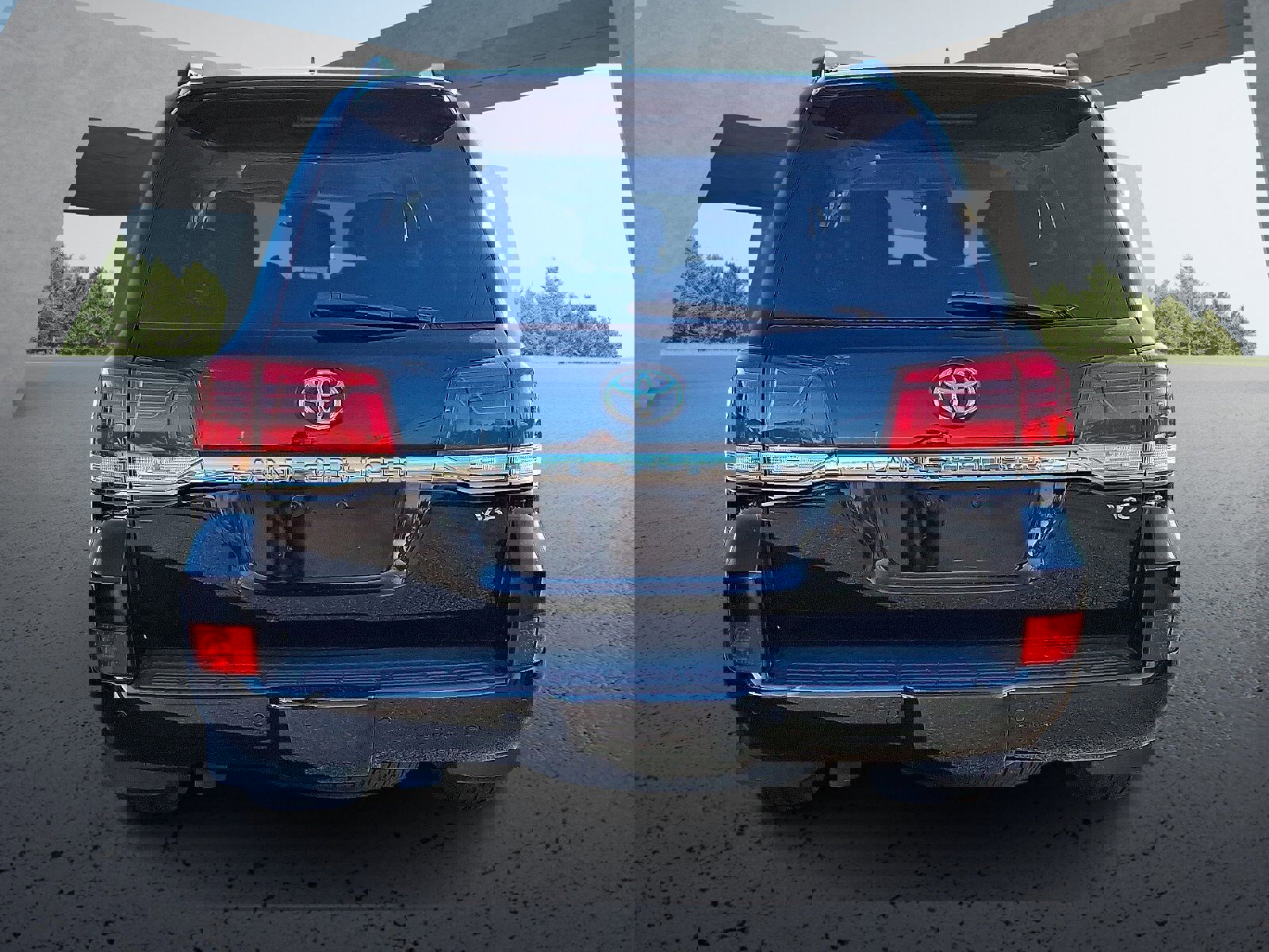 Used 2021 Toyota Land Cruiser image 5