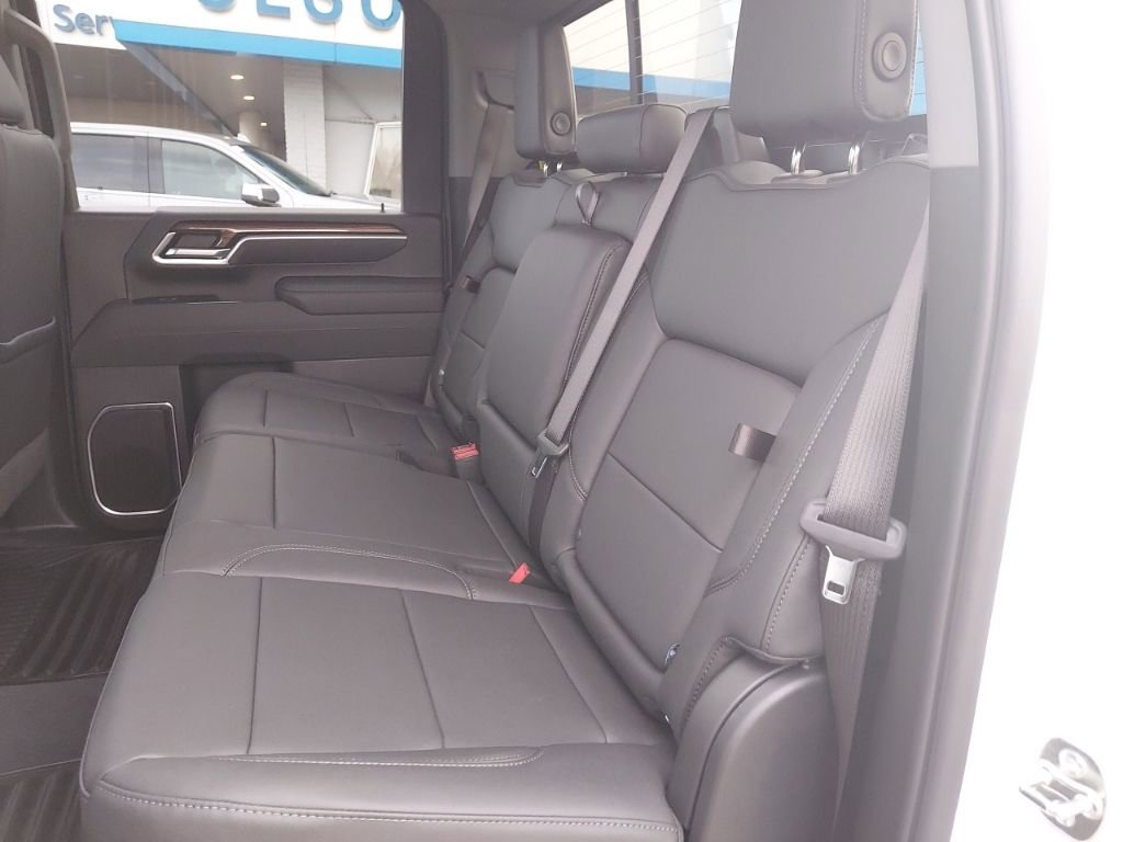 New 2026 Chevrolet Silverado 3500 LT w/ Trail Boss Package image 18