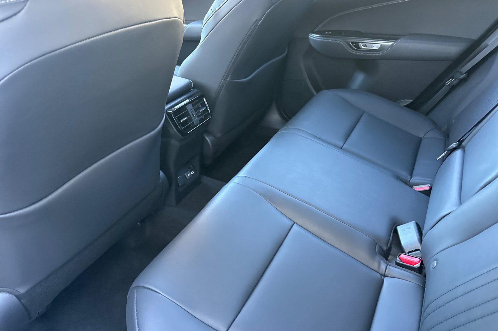 Used 2024 Lexus NX 350h AWD image 25