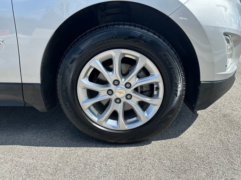 Used 2020 Chevrolet Equinox LS w/ LS Convenience Package FWD image 13