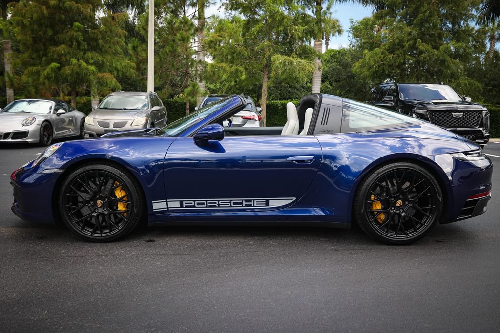 Used 2024 Porsche 911 Targa 4 GTS AWD/4WD image 3