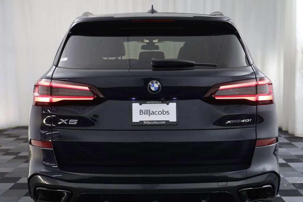 Used 2021 BMW X5 xDrive40i w/ M Sport Package image 16