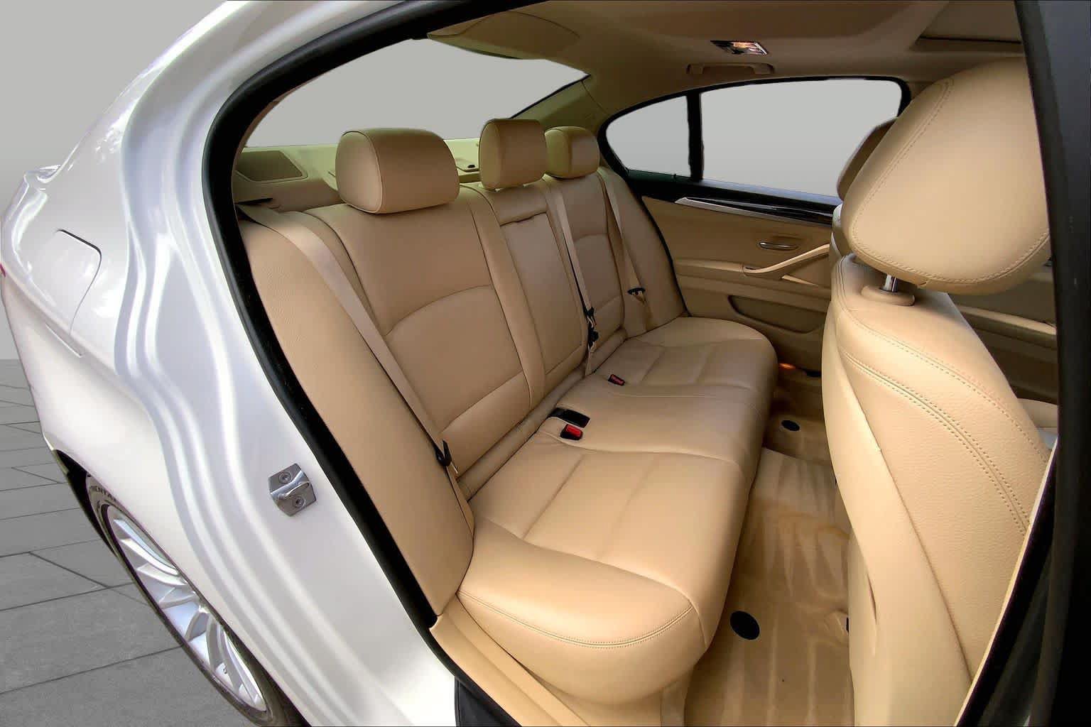 Used 2014 BMW 535i xDrive Sedan AWD/4WD image 21