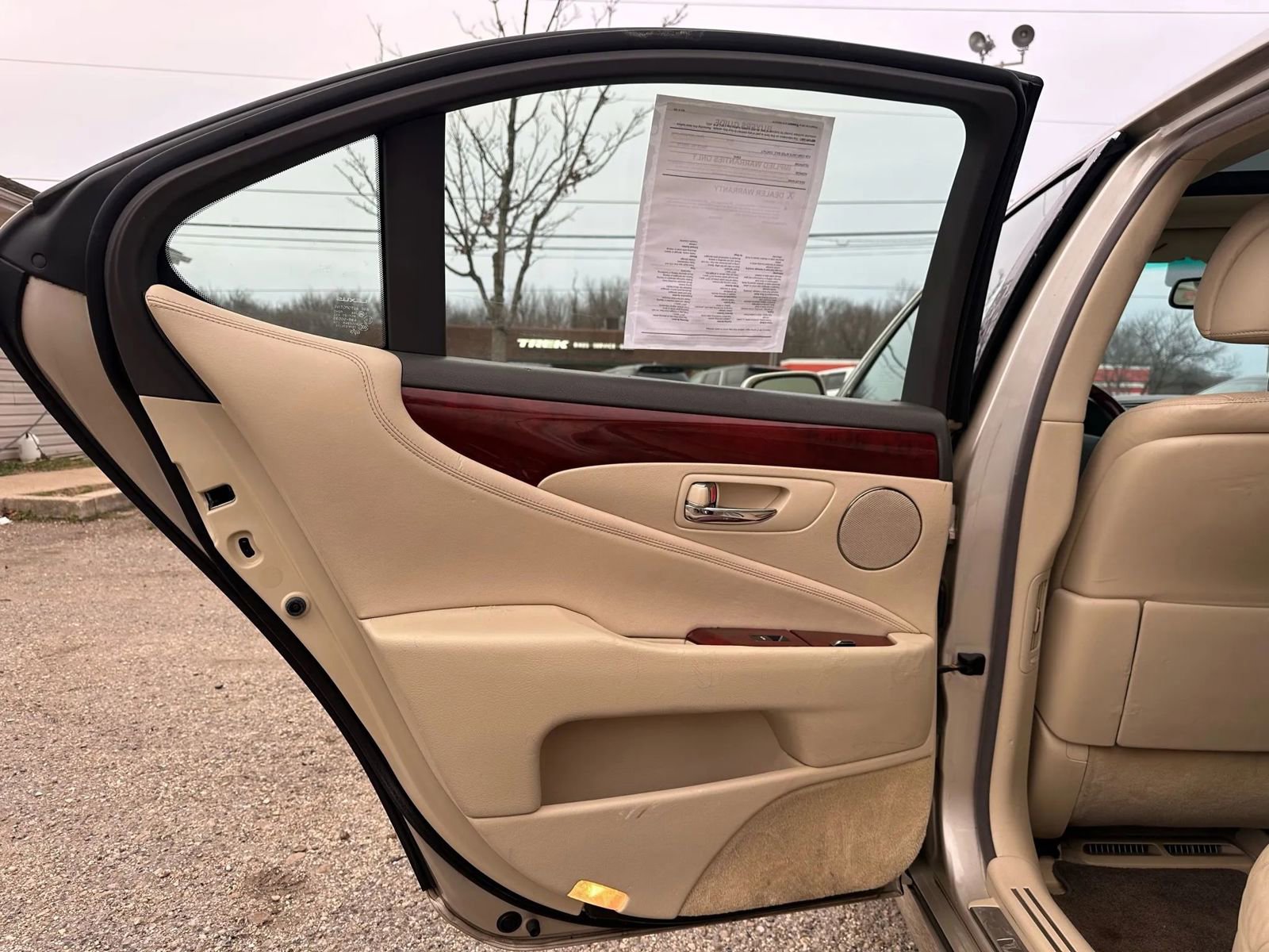 Used 2012 Lexus LS 460 AWD image 19