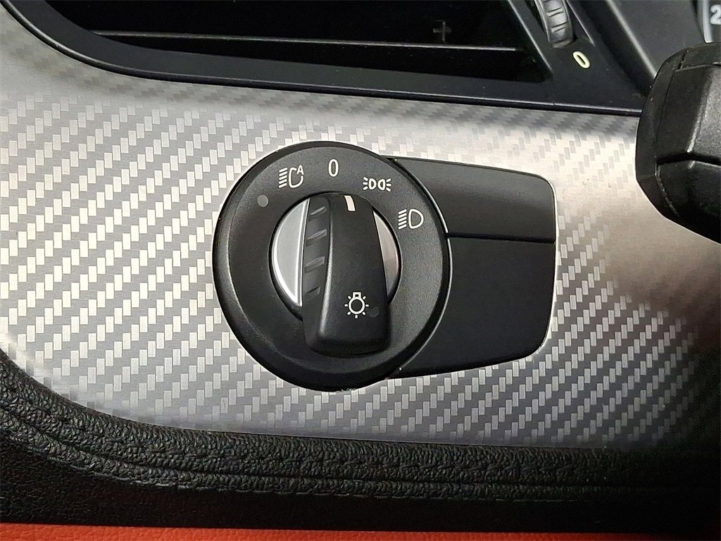 Used 2012 BMW Z4 sDrive35i image 24