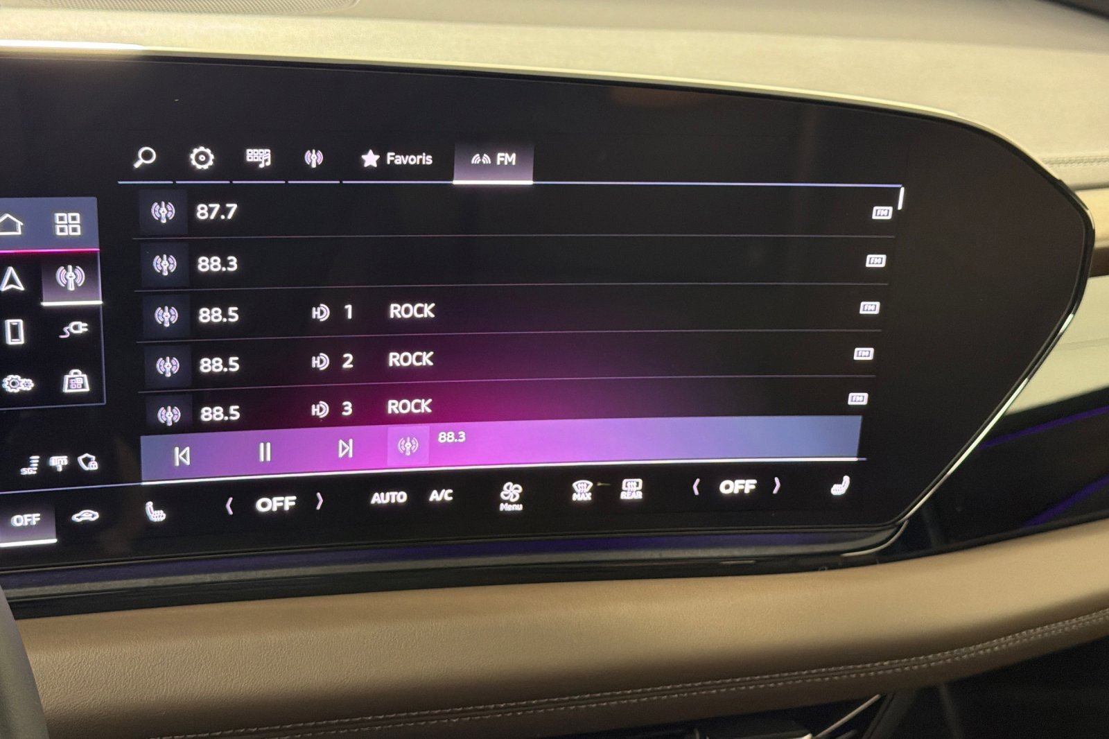 Certified 2025 Audi A6 e-tron Premium Plus w/ Premium Plus image 16