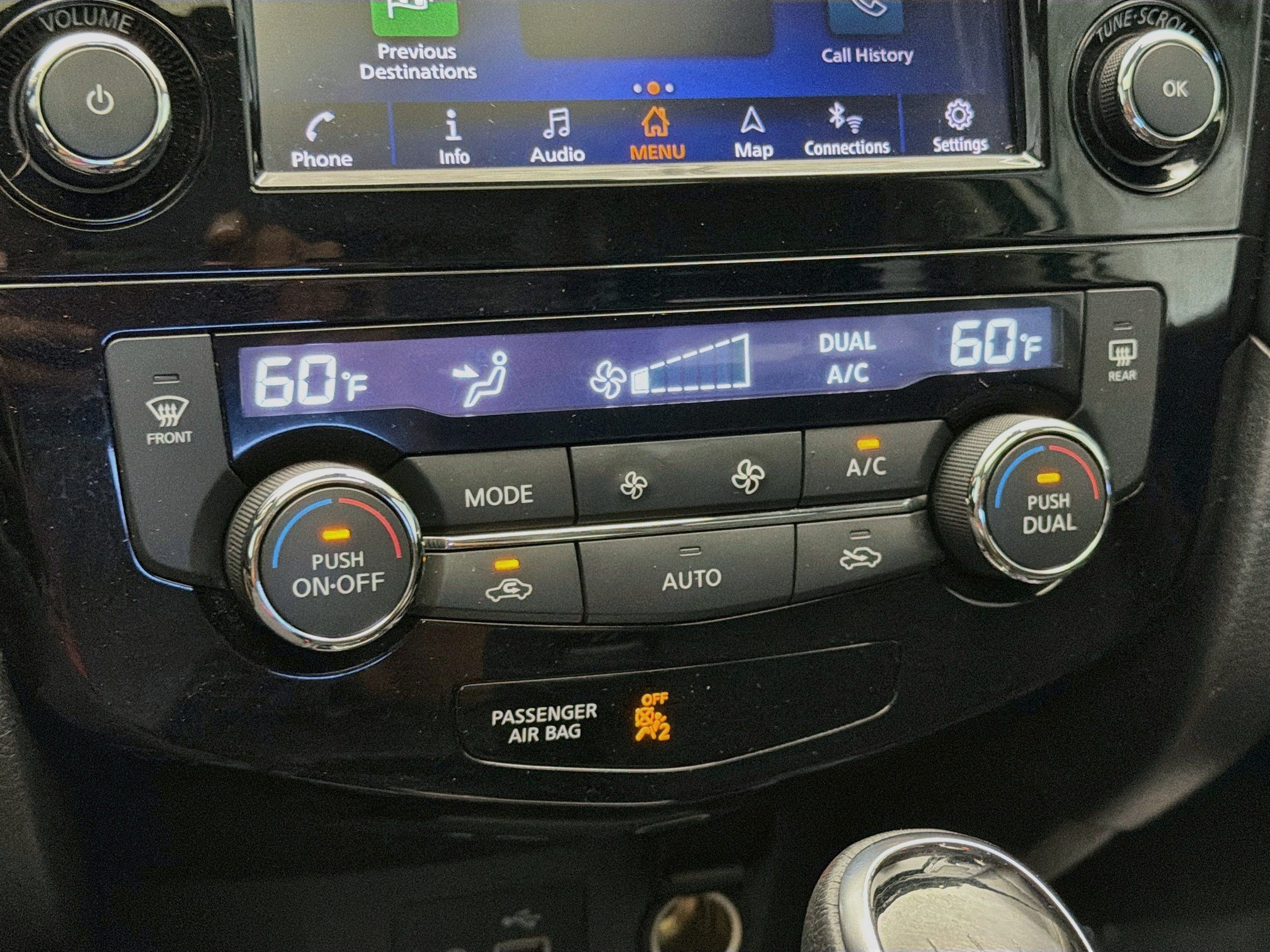 Used 2018 Nissan Rogue SL w/ Premium Package FWD image 9