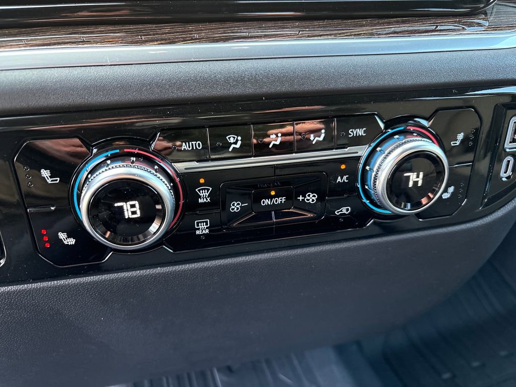 New 2026 GMC Sierra 1500 SLE image 23