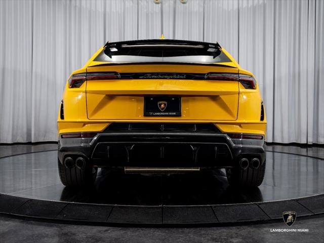 Used 2024 Lamborghini Urus Performante AWD/4WD image 16