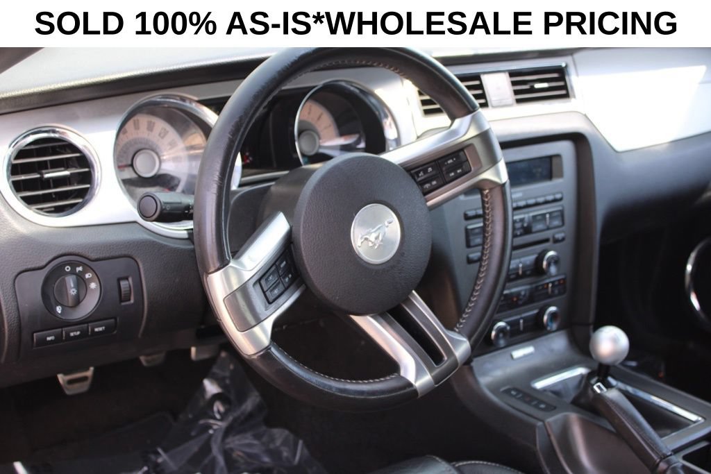 Used 2012 Ford Mustang Premium RWD image 16