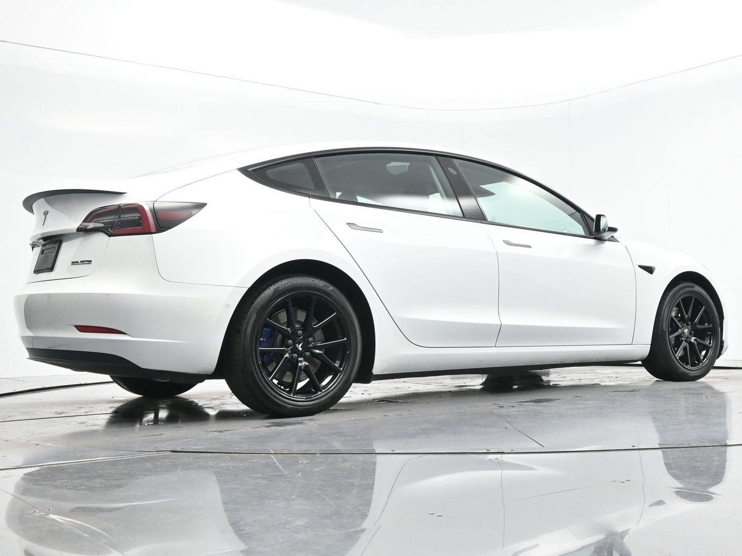 Used 2022 Tesla Model 3 Long Range image 47