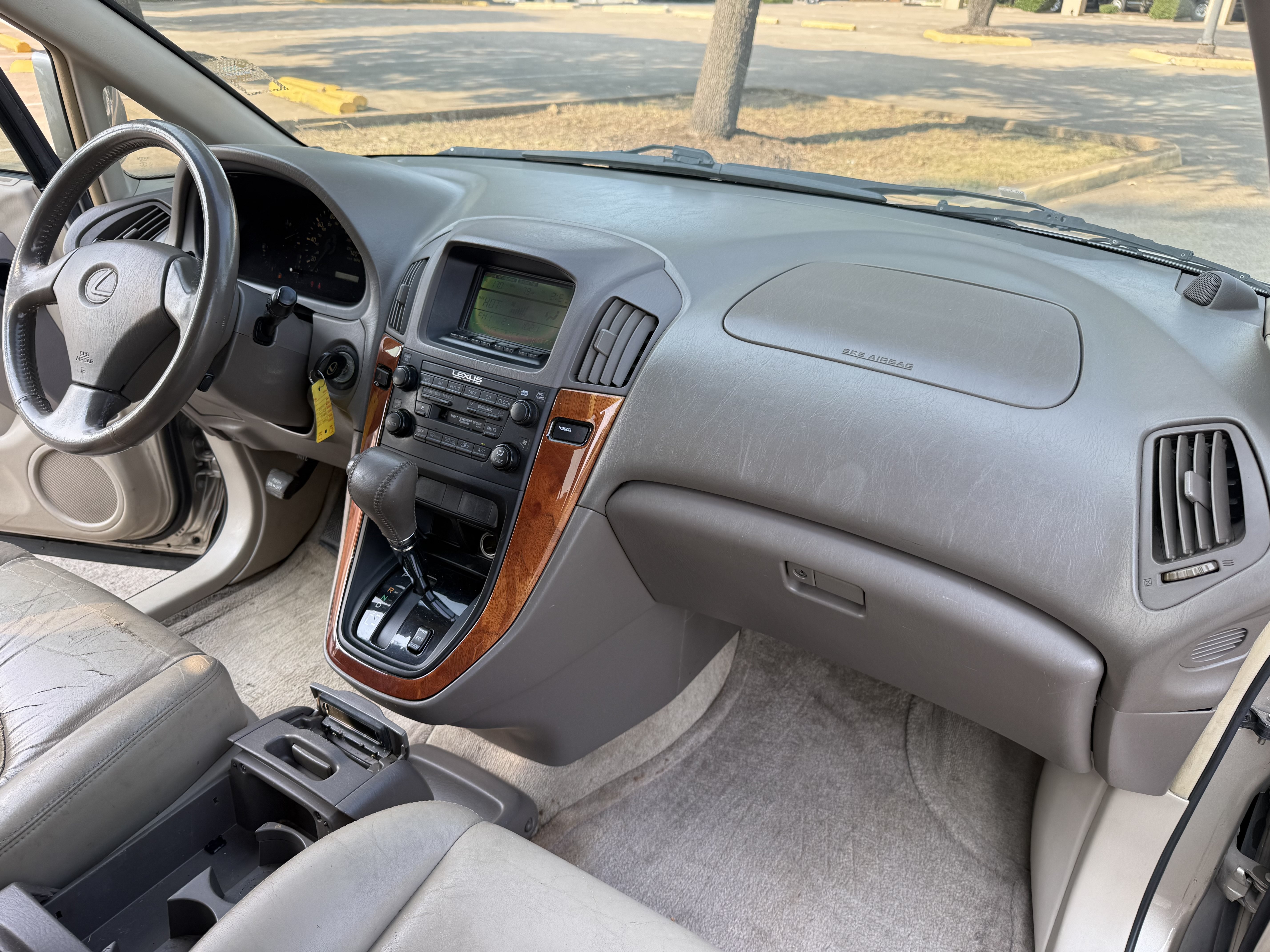 Used 1999 Lexus RX 300 w/ Premium Pkg FWD image 15