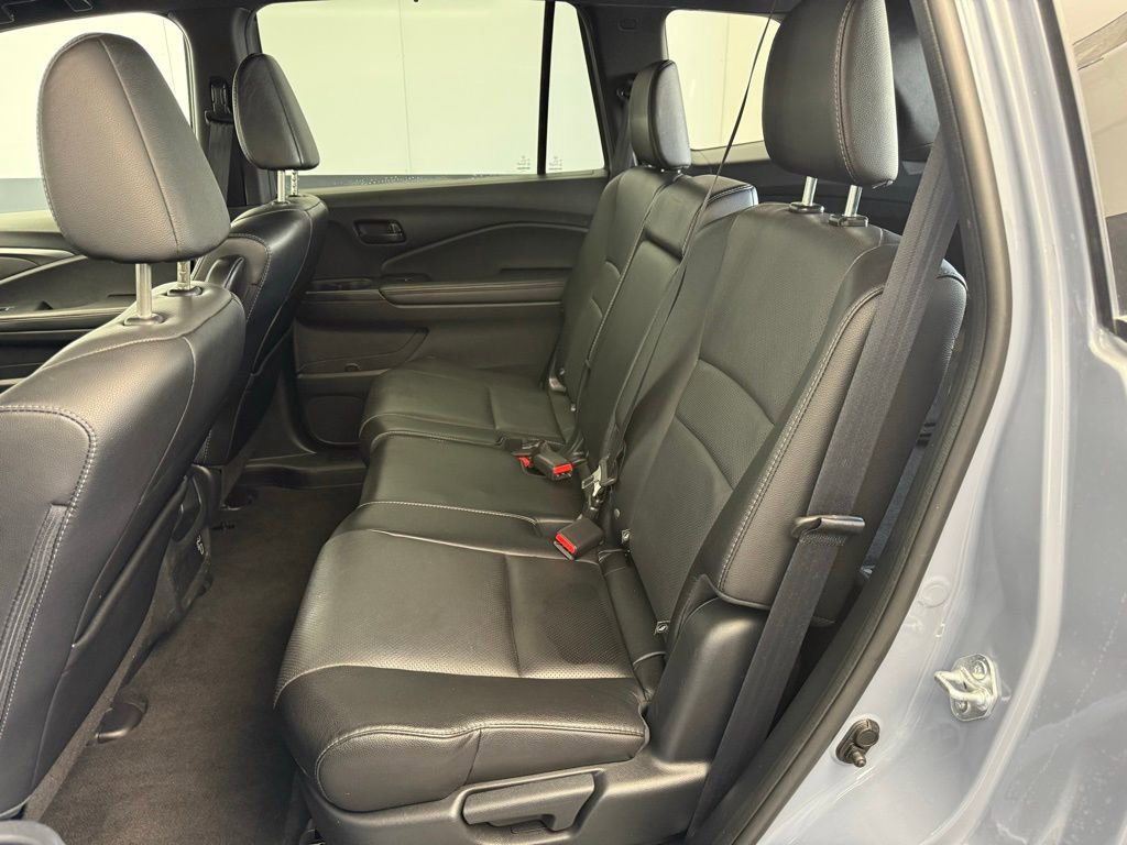 Used 2023 Honda Passport EX-L image 44