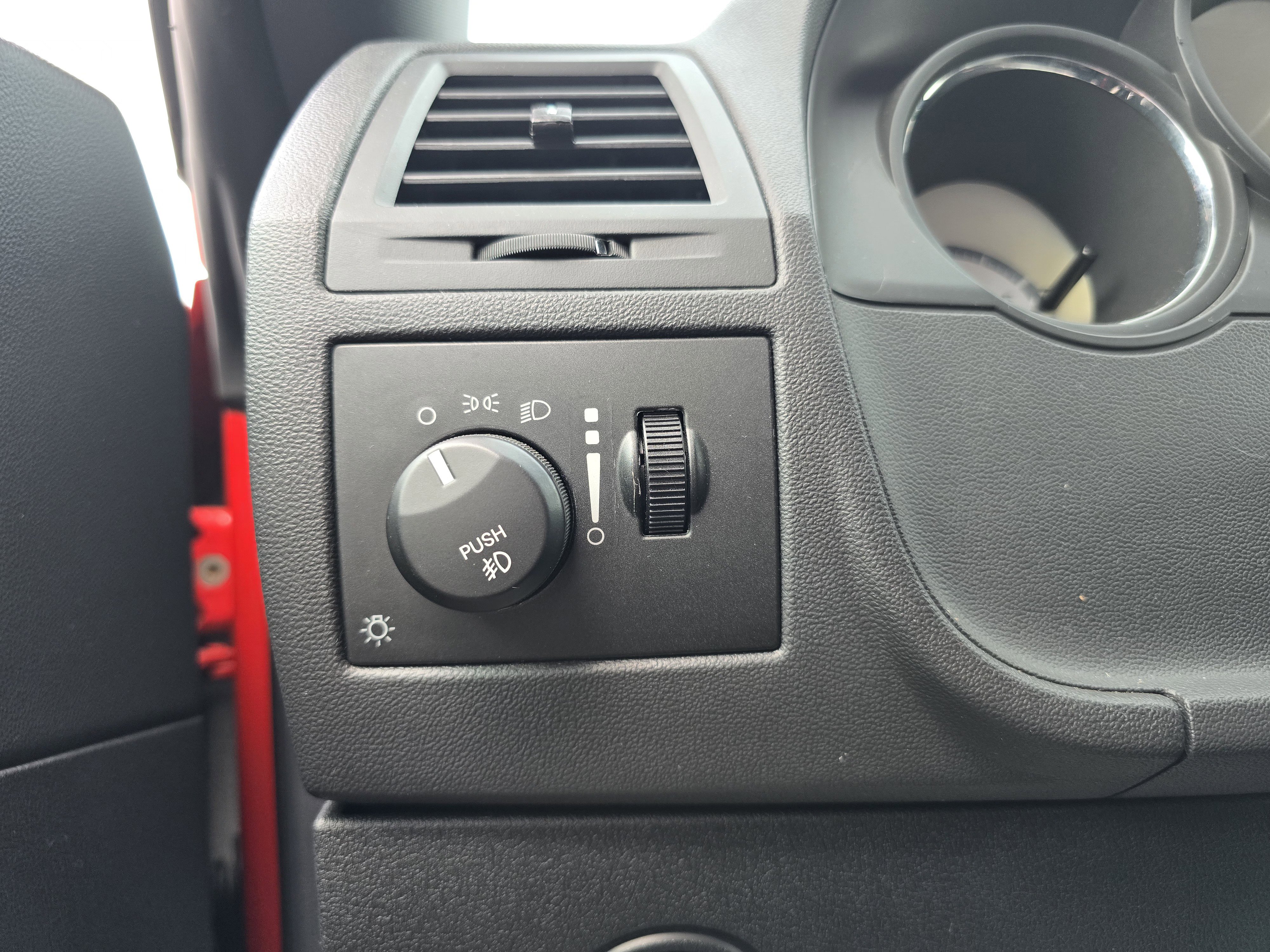 Used 2009 Dodge Challenger R/T w/ Sound Group image 17