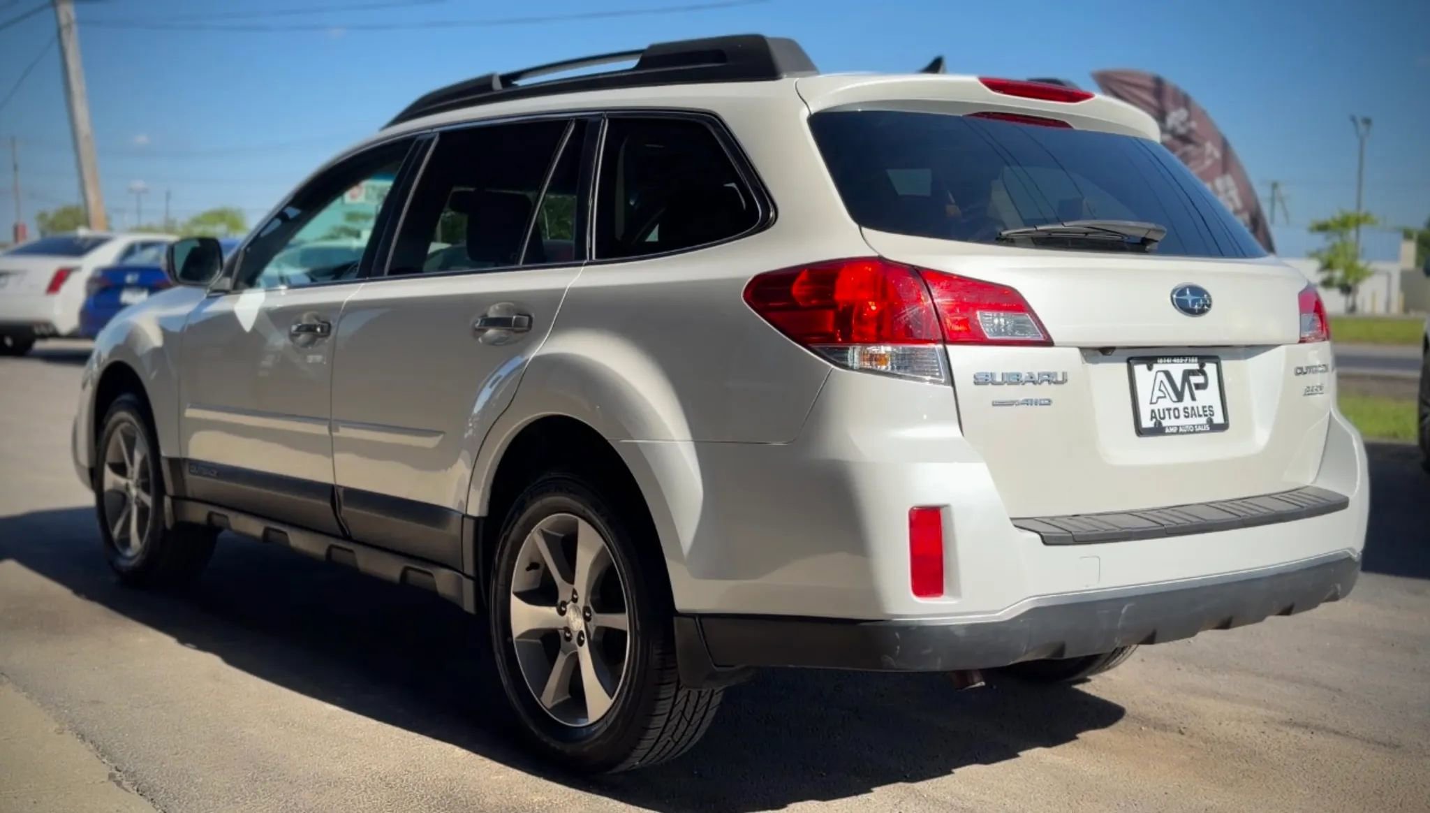 Used 2013 Subaru Outback 2.5i Limited AWD/4WD image 4