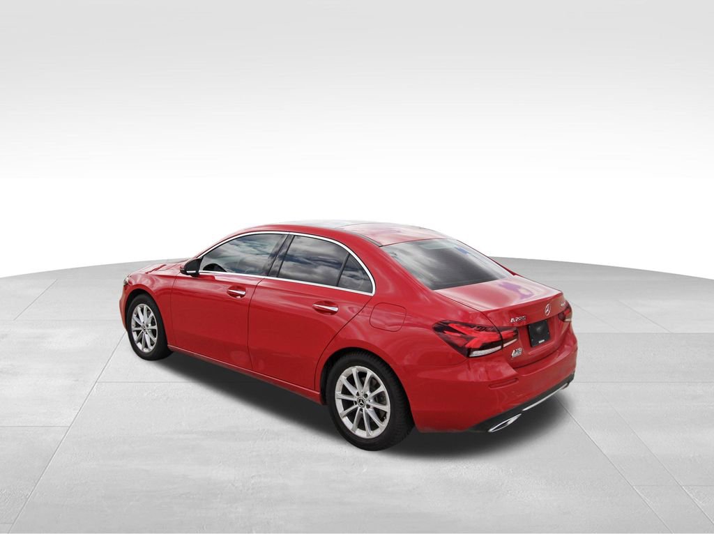 Used 2019 Mercedes-Benz A 220 4MATIC image 3