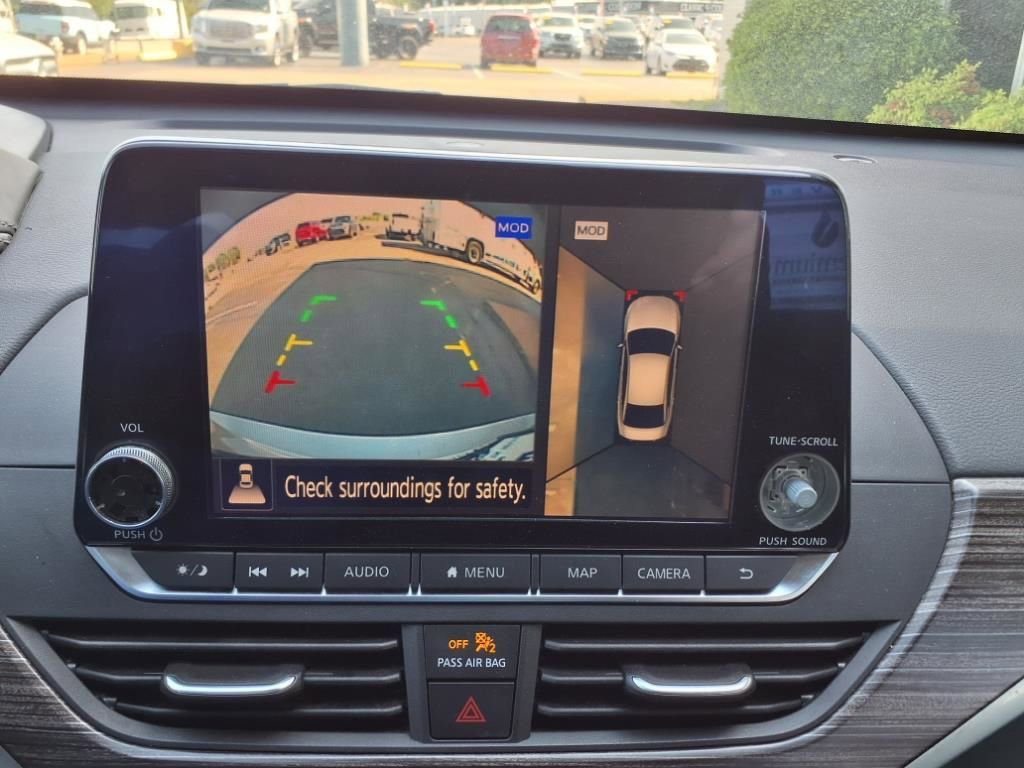 Used 2019 Nissan Altima 2.5 Platinum image 14