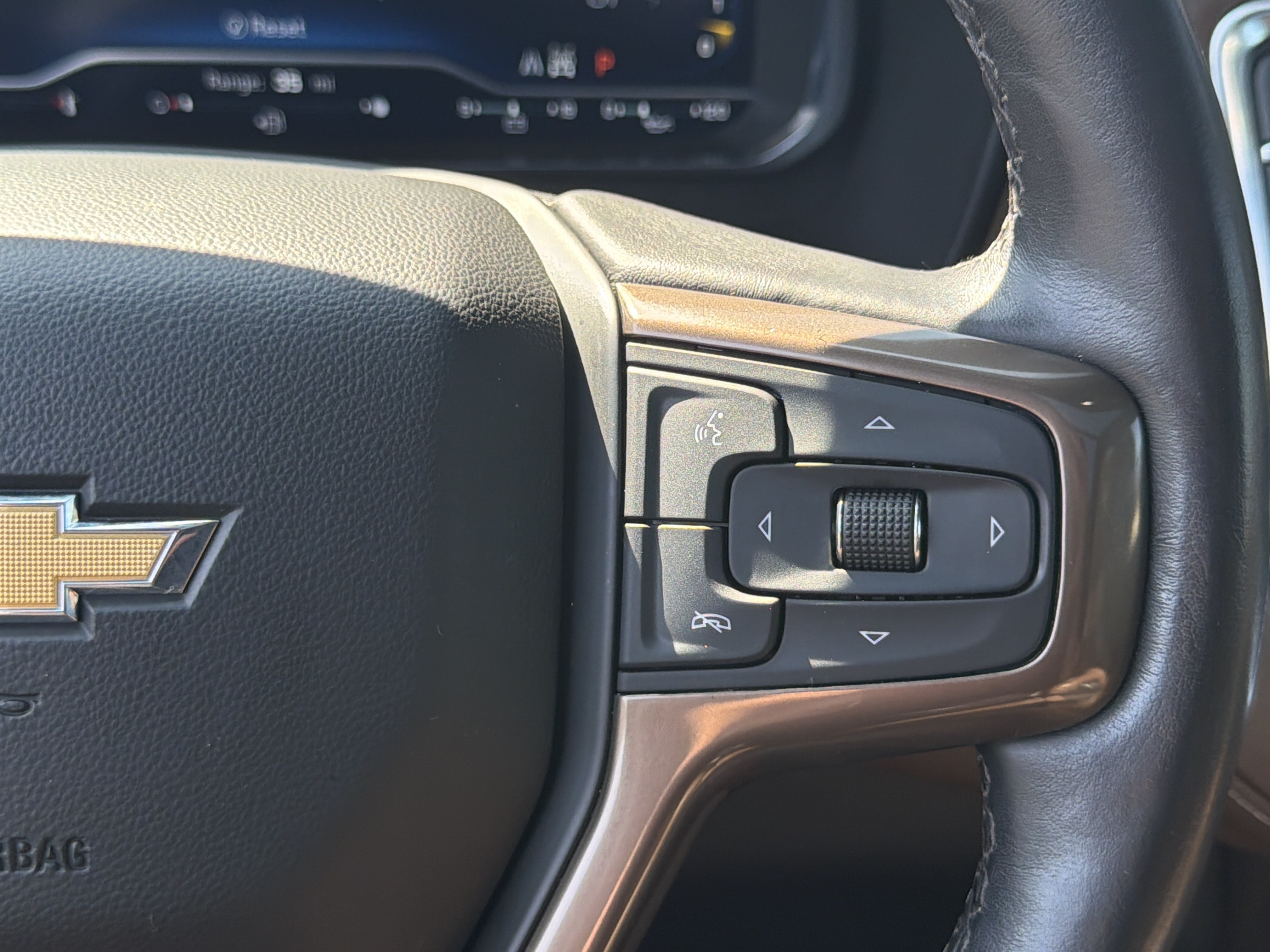Used 2022 Chevrolet Suburban High Country AWD/4WD image 63