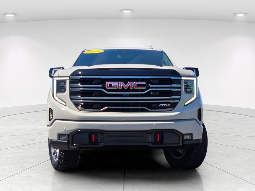 Used 2026 GMC Sierra 1500 AT4 AWD/4WD image 2