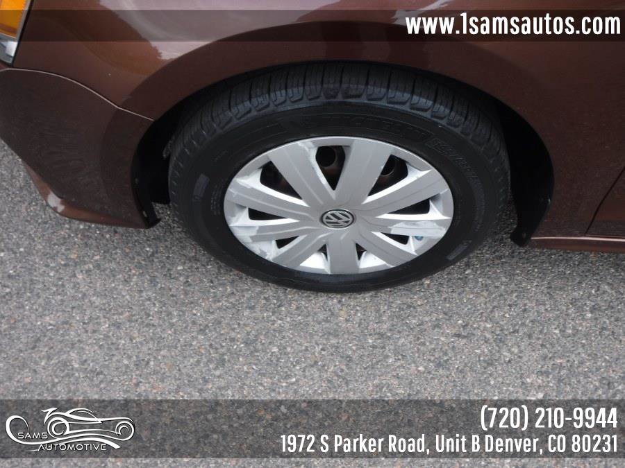 Used 2016 Volkswagen Jetta S image 40