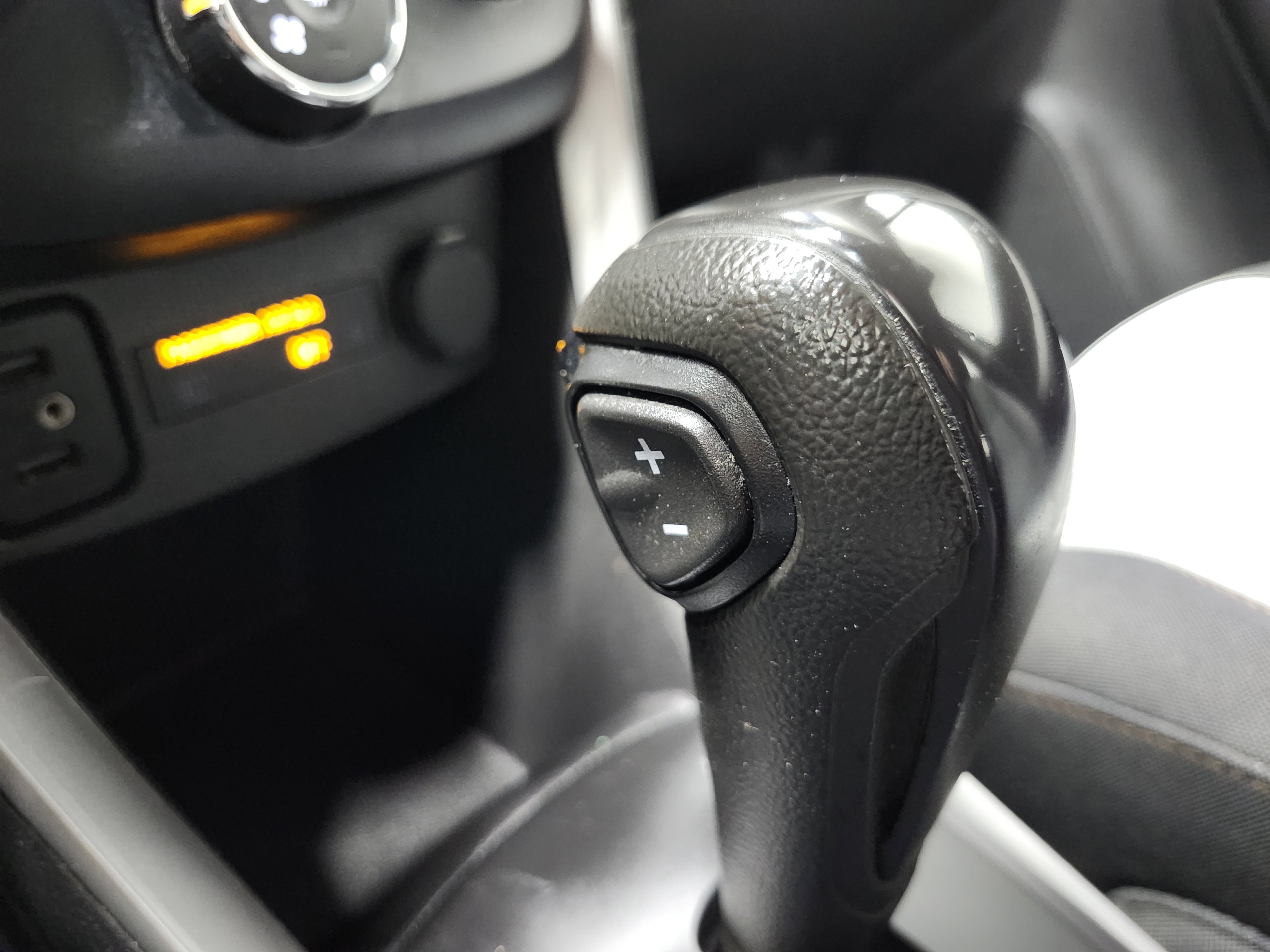 Used 2020 Chevrolet Trax LS FWD image 8