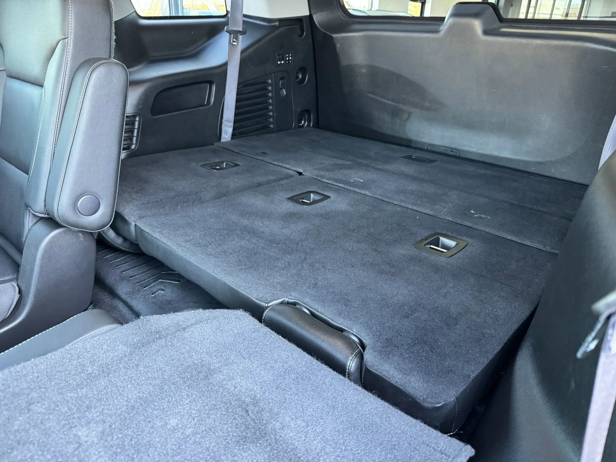 Used 2016 Chevrolet Tahoe LTZ image 28
