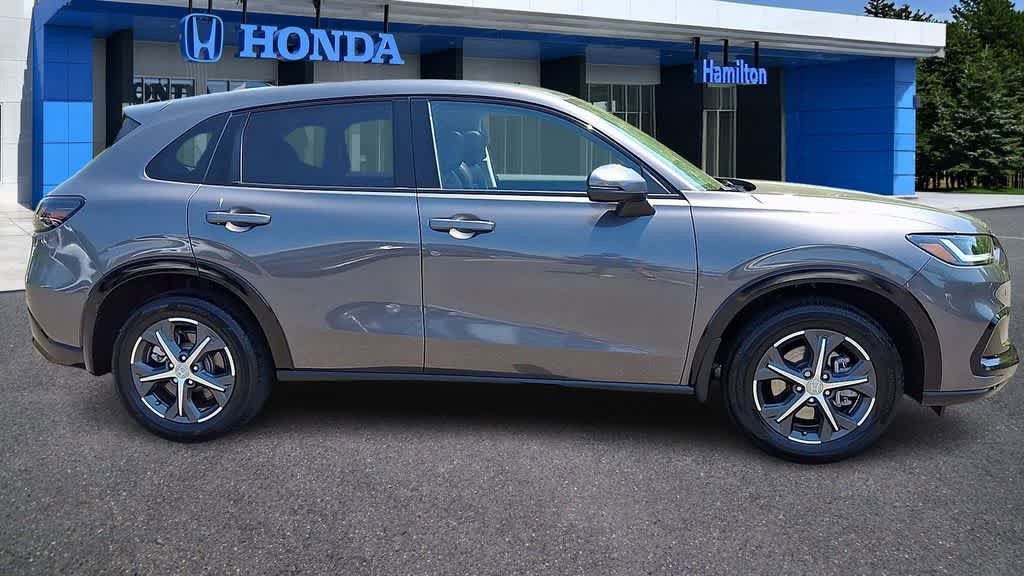 Used 2025 Honda HR-V EX-L image 9