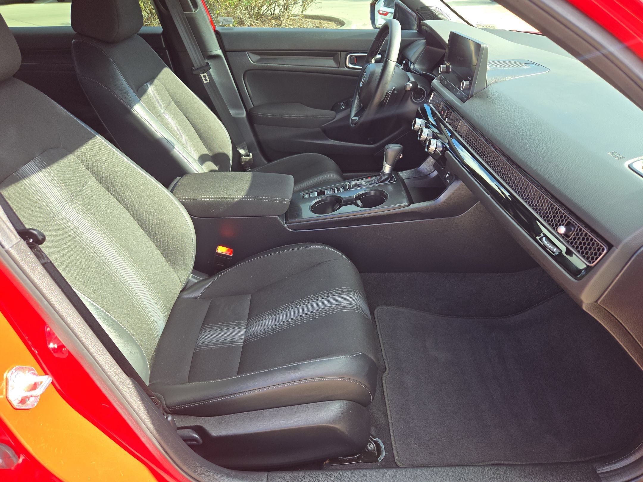 Used 2024 Honda Civic Sport image 27