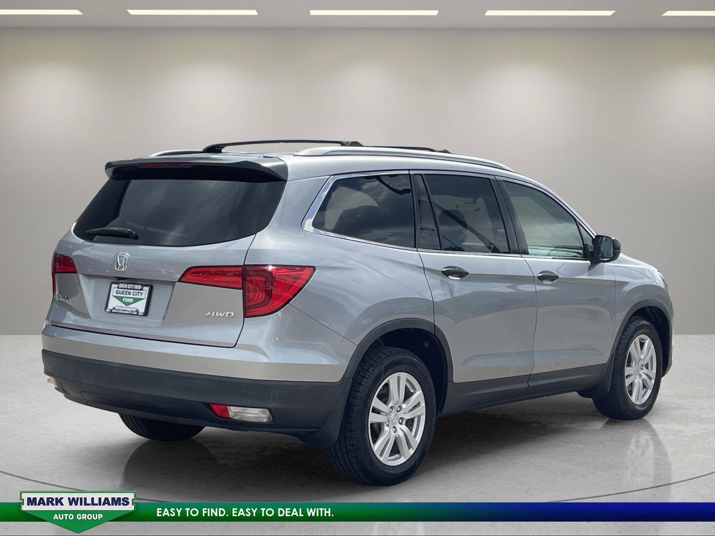 Used 2018 Honda Pilot LX image 3