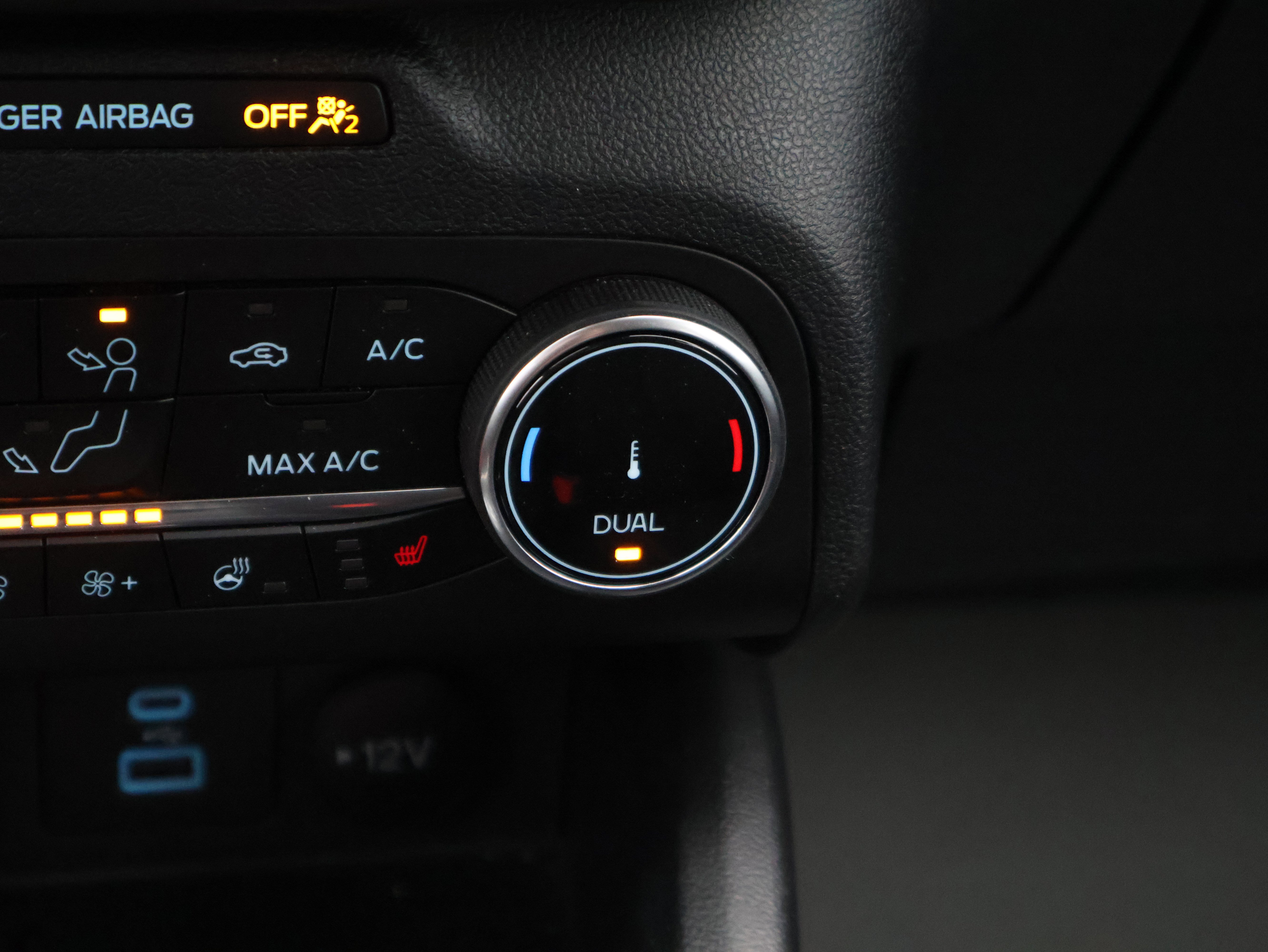 Used 2023 Ford Escape Active w/ Cold Weather Package image 30