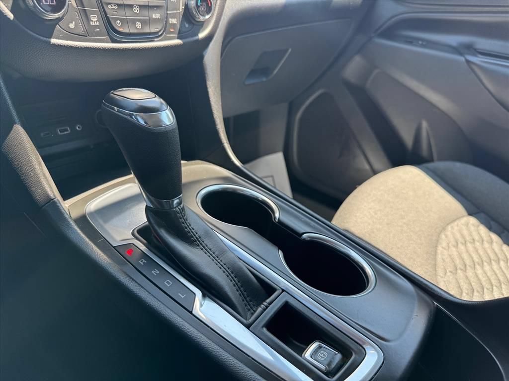 Used 2021 Chevrolet Equinox LT FWD image 20