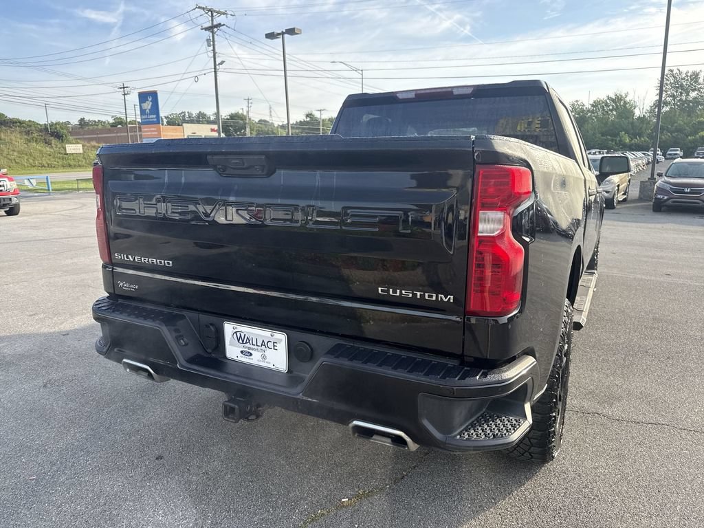 Used 2024 Chevrolet Silverado 1500 Custom Trail Boss AWD/4WD image 5