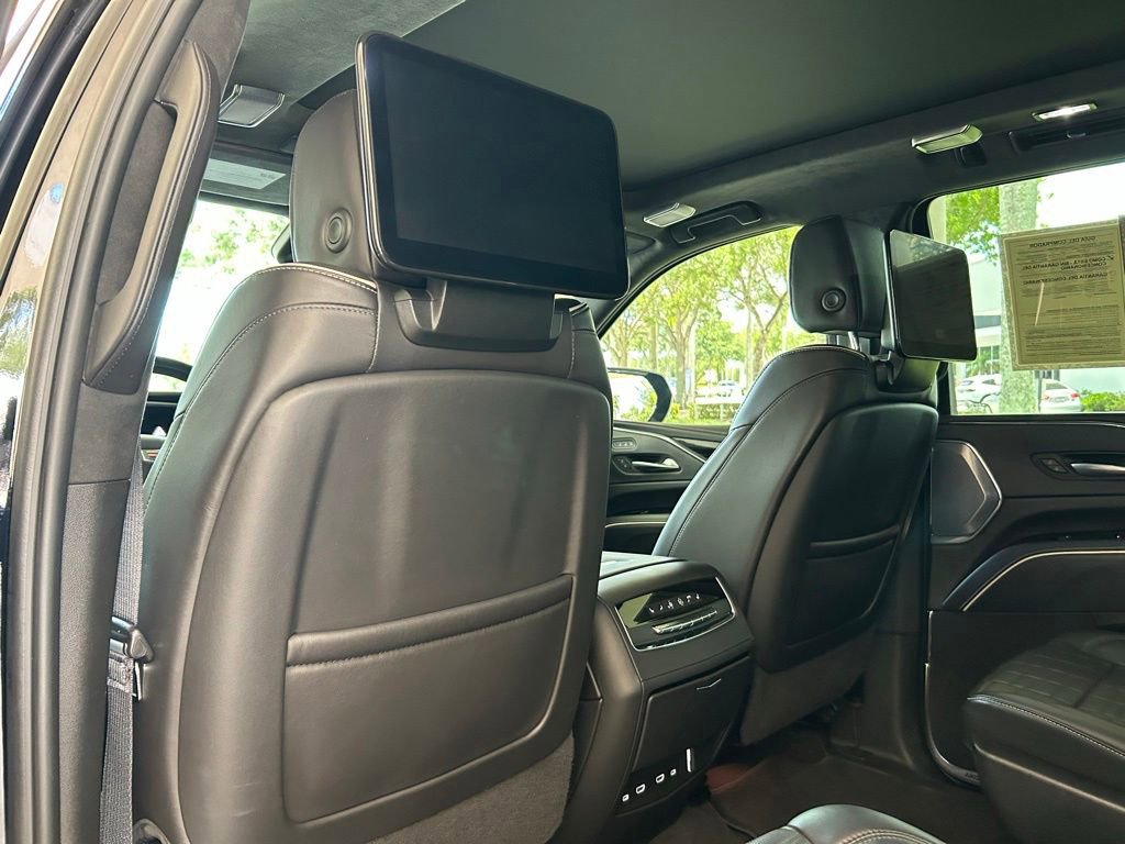 Used 2023 Cadillac Escalade V w/ Heavy-Duty Trailer Package AWD/4WD image 42