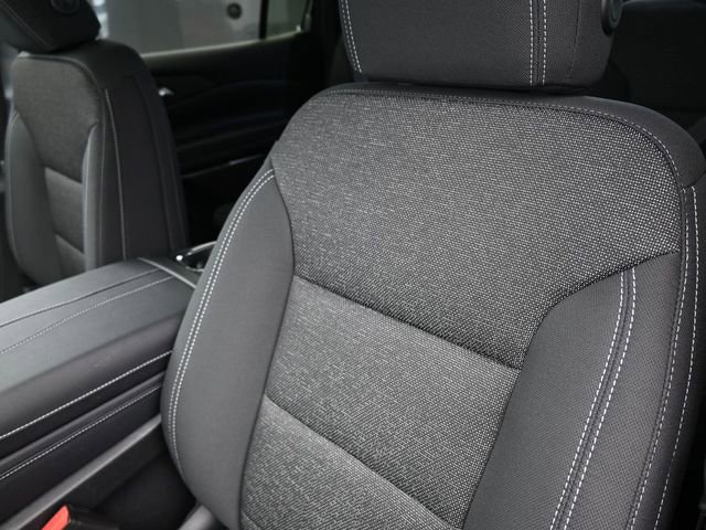 New 2026 Chevrolet Traverse LT w/ Driver Confidence Package image 19