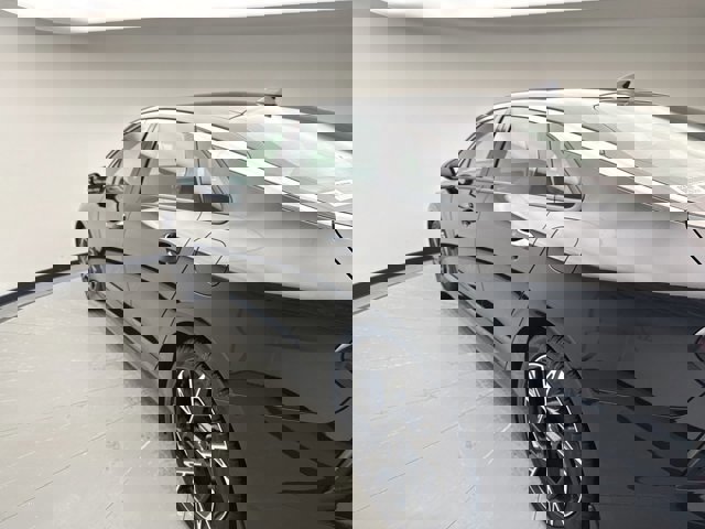 Used 2025 Kia K5 GT-Line w/ GT-Line Premium Package image 3