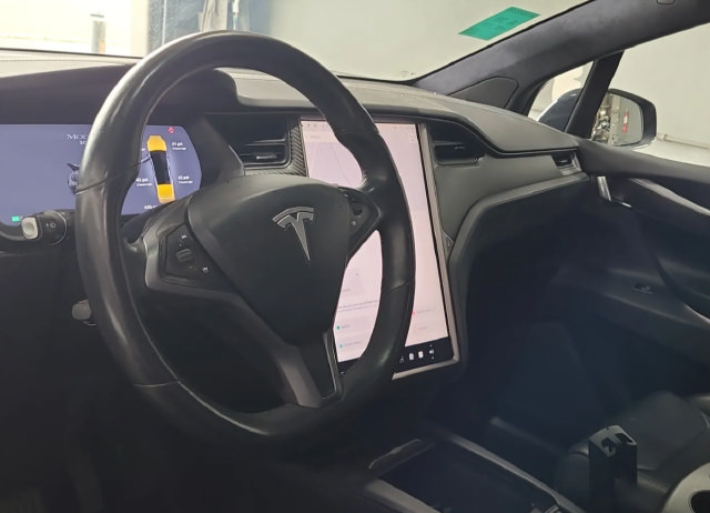 Used 2018 Tesla Model X P100D AWD/4WD image 5