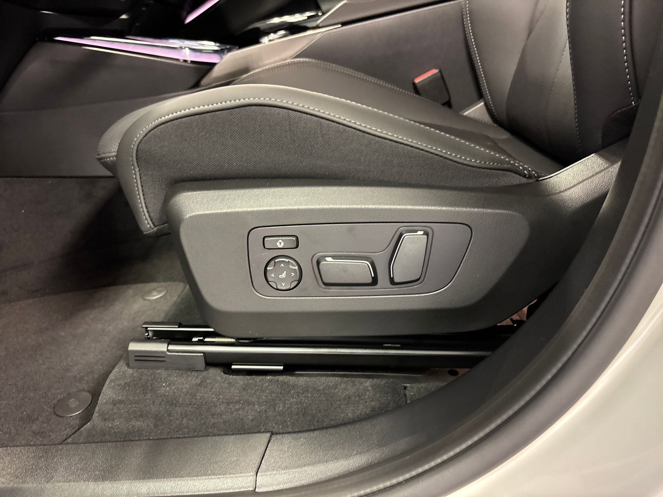 Used 2026 BMW X3 xDrive30 image 13