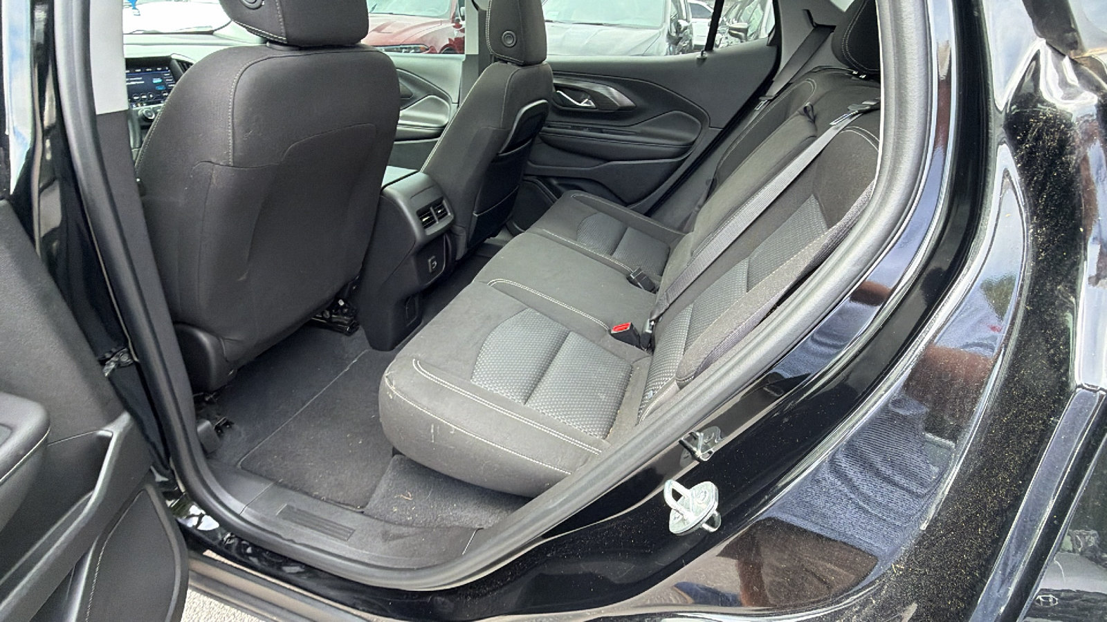 Used 2022 GMC Terrain SLE w/ Driver Convenience Package AWD/4WD image 22