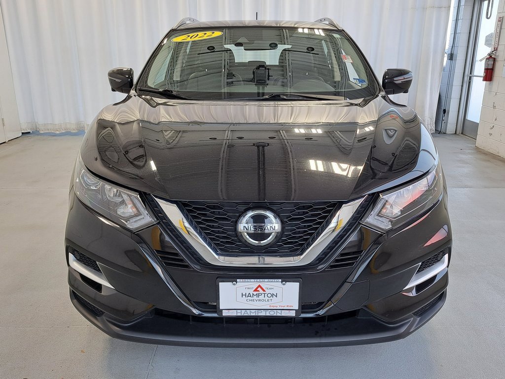 Used 2022 Nissan Rogue Sport SL image 3