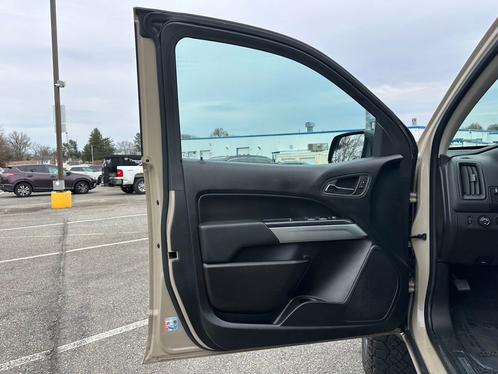 Used 2022 Chevrolet Colorado ZR2 image 12