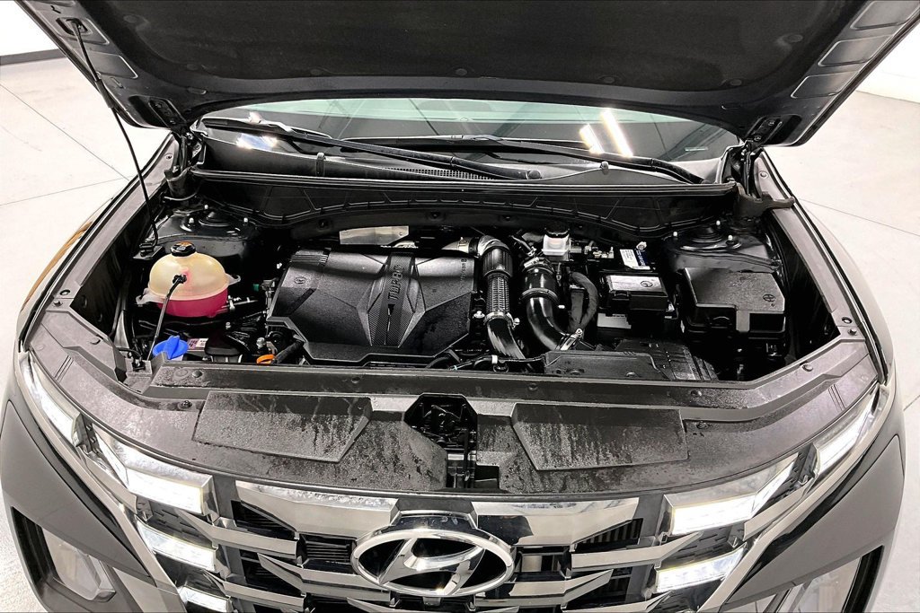 Used 2022 Hyundai Santa Cruz Limited AWD/4WD image 11