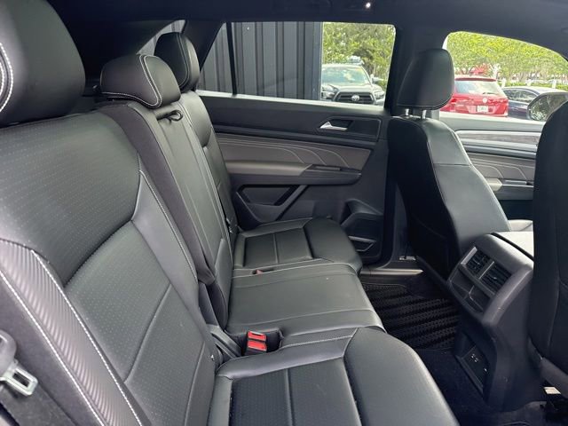 Used 2023 Volkswagen Atlas Cross Sport SE w/ Panoramic Sunroof Package AWD/4WD image 10