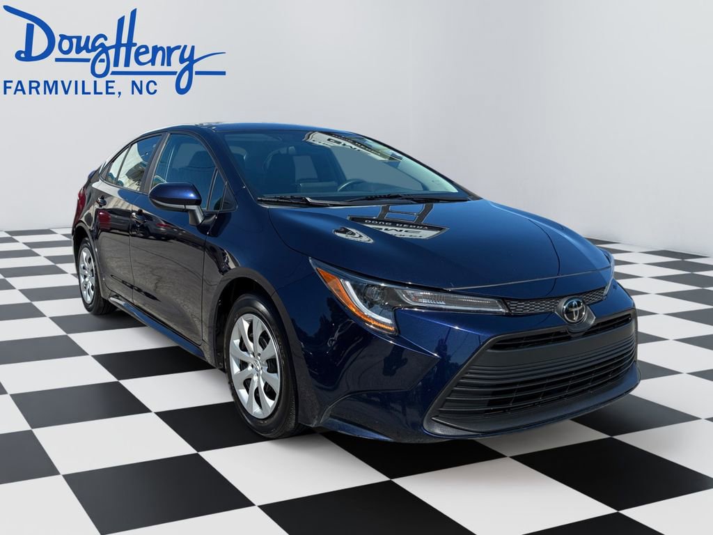 Used 2024 Toyota Corolla LE FWD image 7