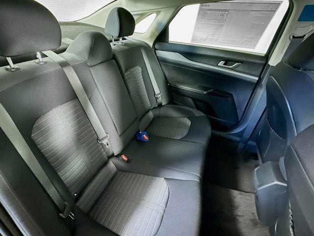 New 2025 Kia K5 LXS FWD image 26