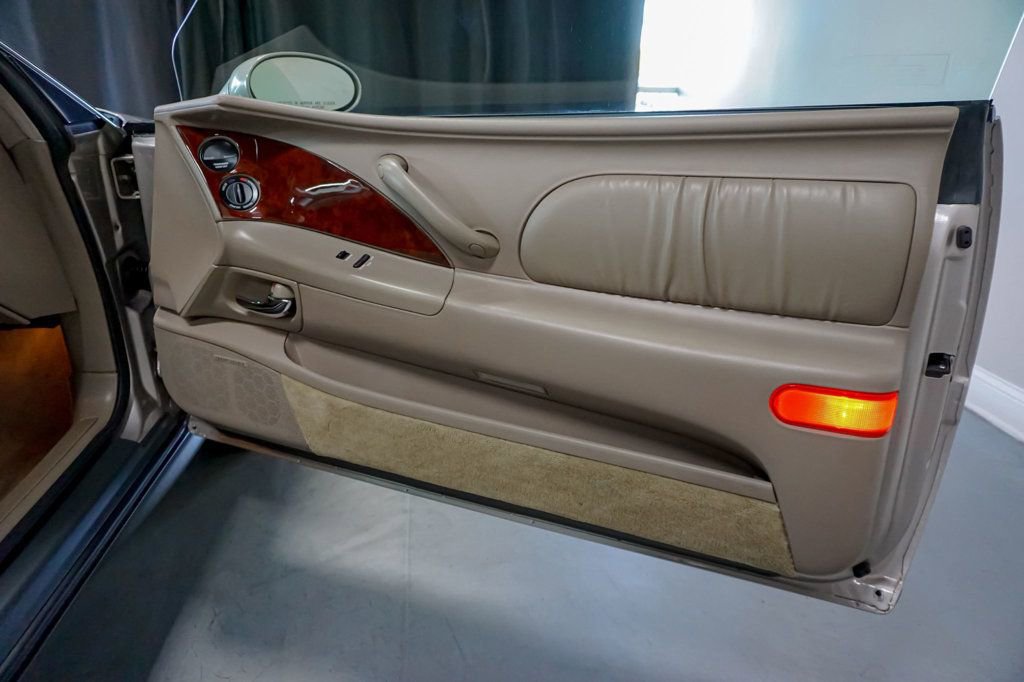 Used 1997 Buick Riviera Supercharged Coupe image 32