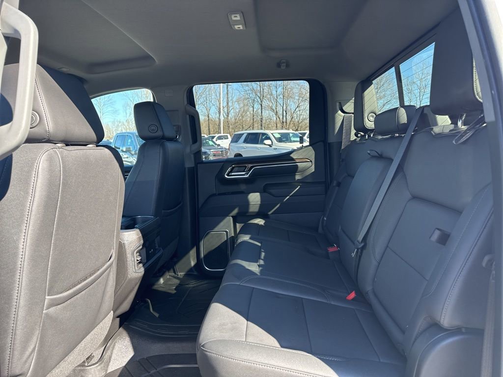 Used 2023 Chevrolet Silverado 1500 RST w/ Redline Edition image 12