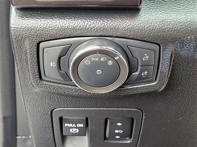 Used 2021 Ford Expedition Limited image 14